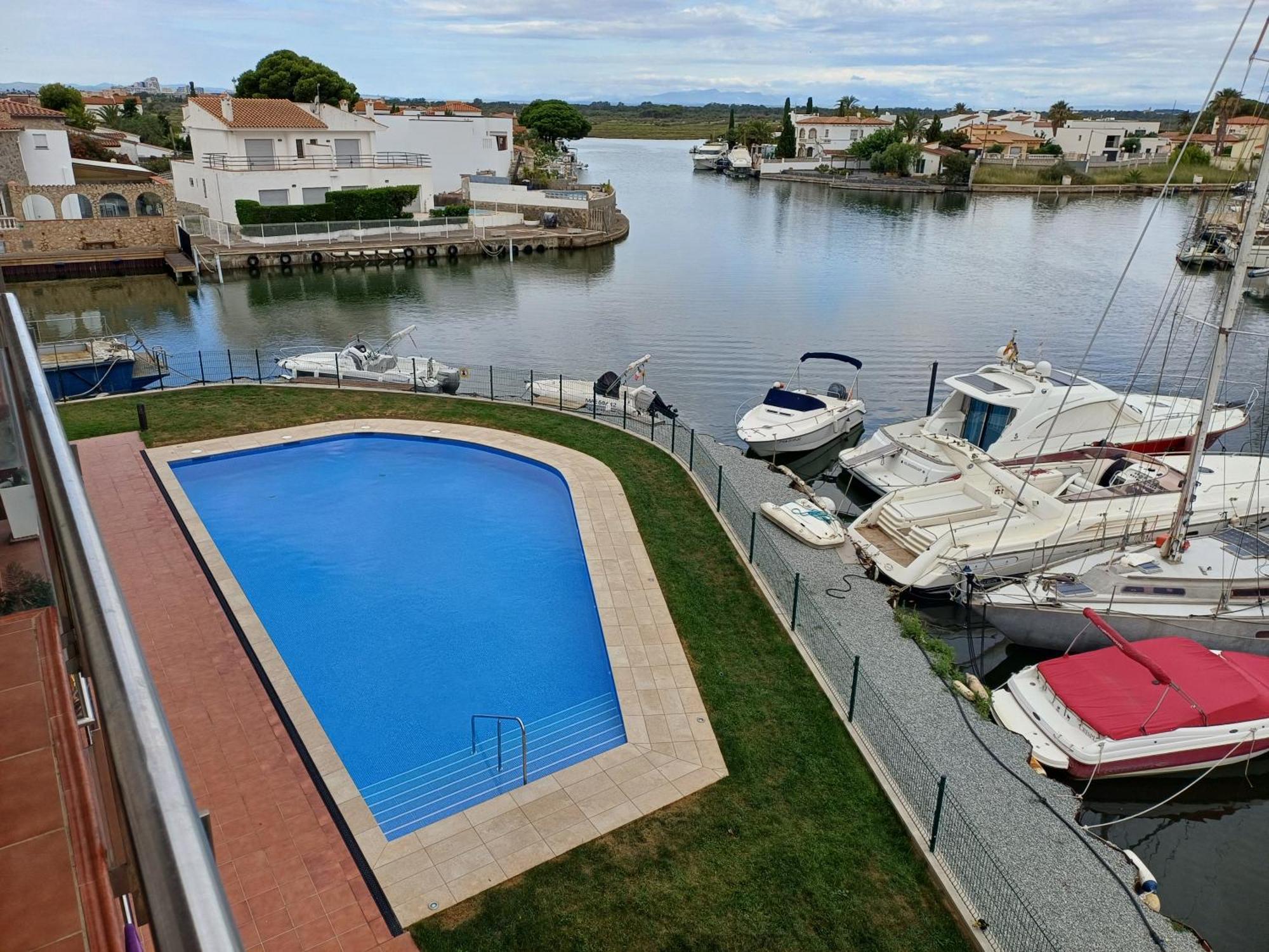 Nido 110 Garbi Apartment Roses Exterior photo